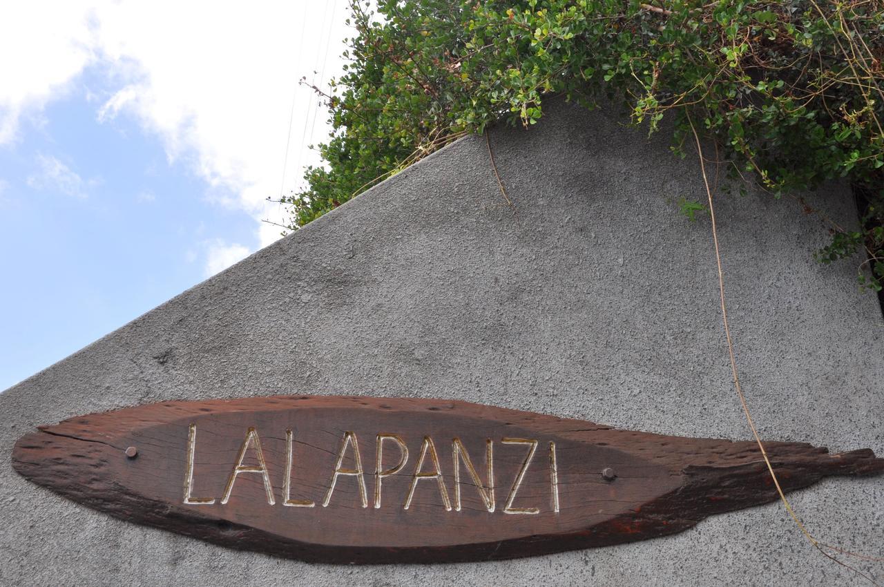 Apartamento Lalapanzi Fish Hoek Exterior foto