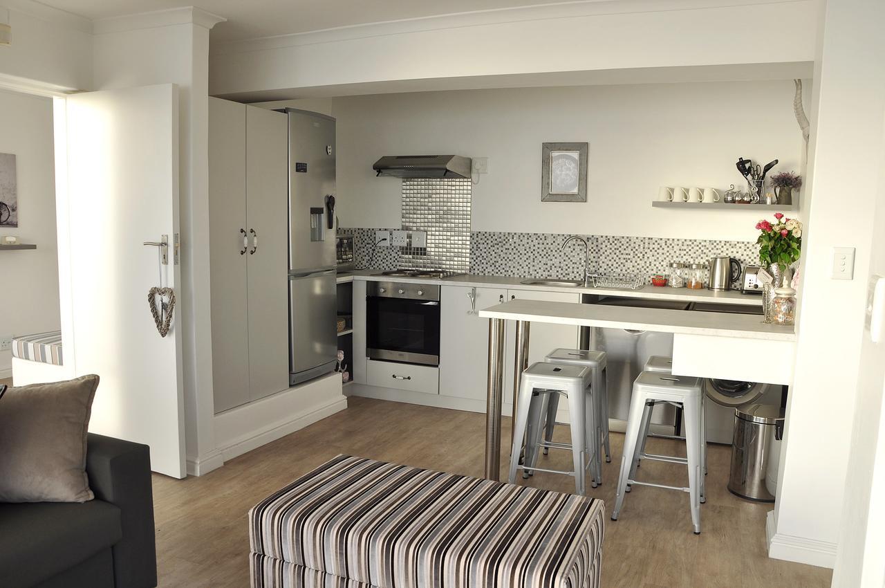 Apartamento Lalapanzi Fish Hoek Exterior foto